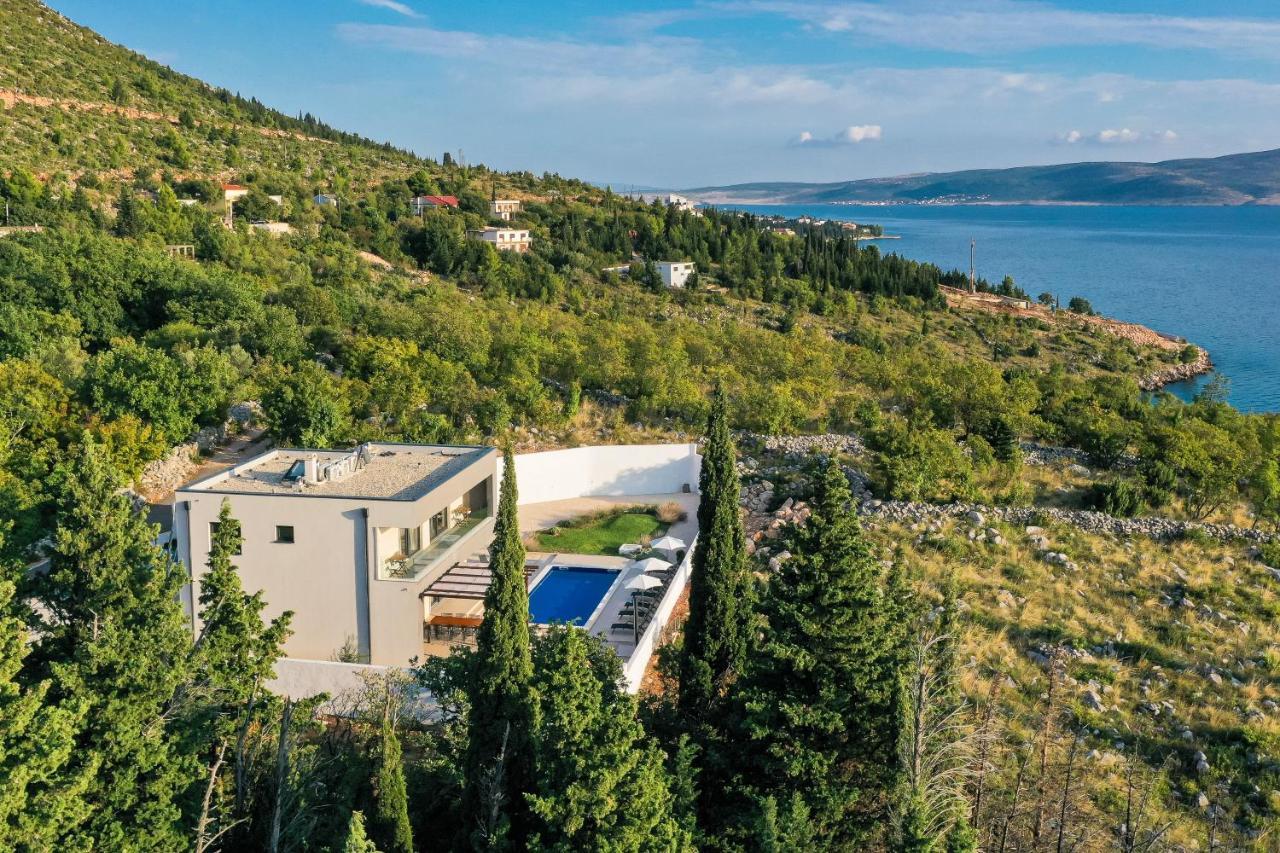 Royal Promons - Heated Pool Villa Starigrad Exterior photo
