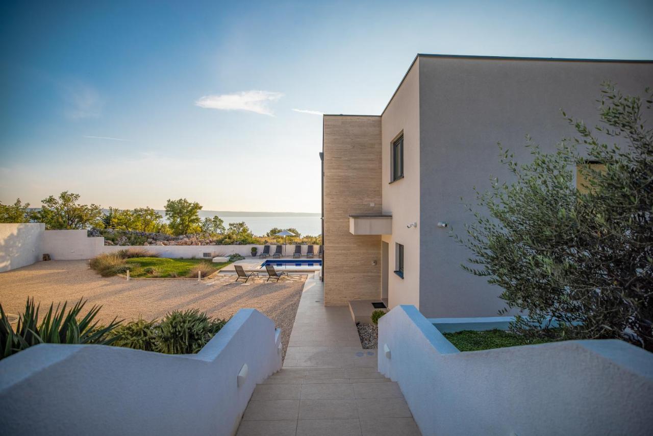 Royal Promons - Heated Pool Villa Starigrad Exterior photo